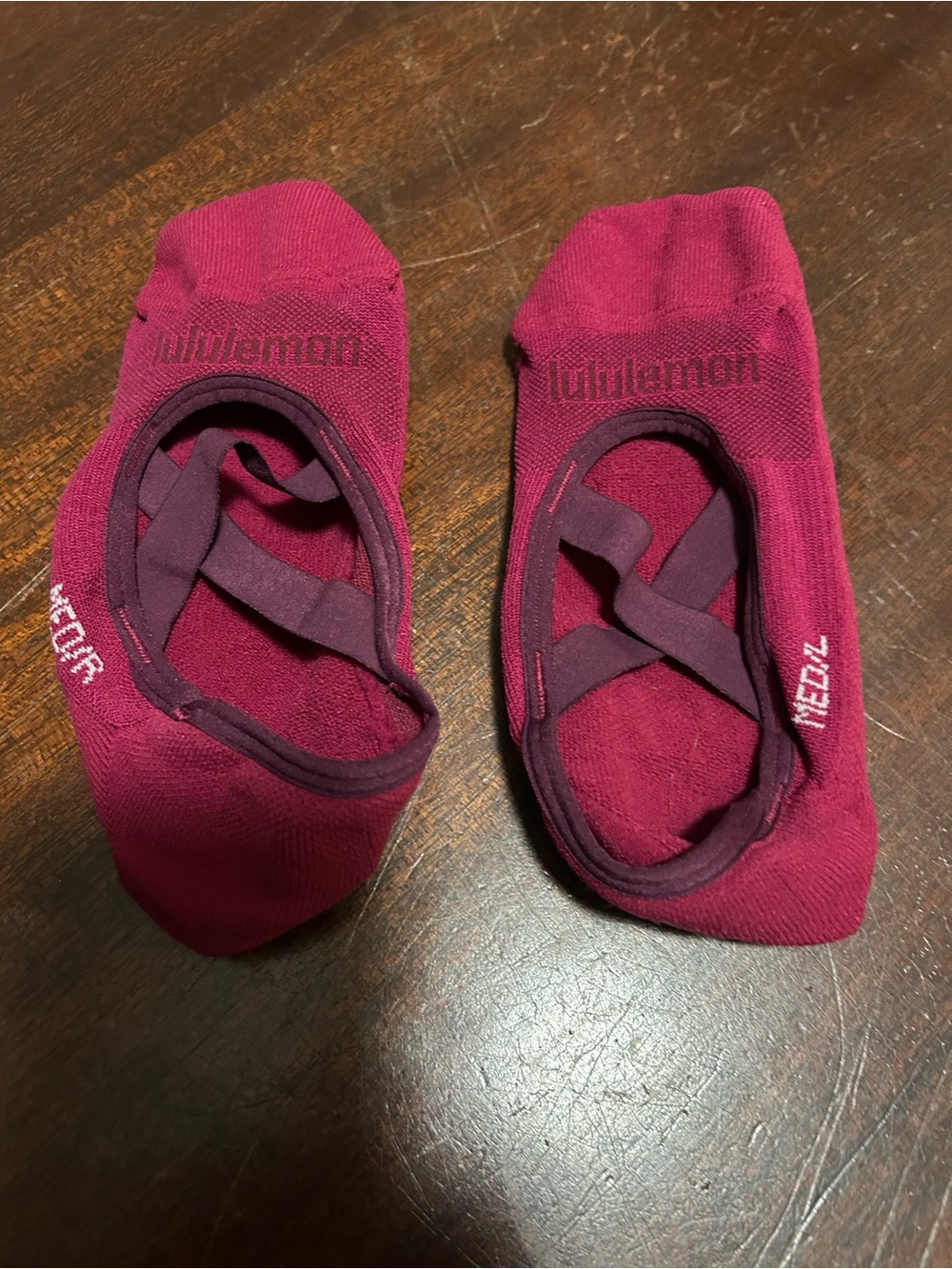 Lululemon grip socks